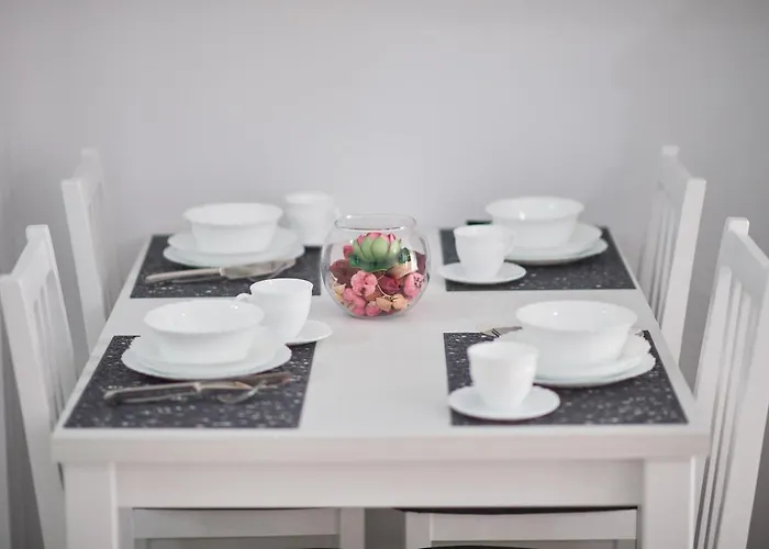 Koko - N Pool Mamaja