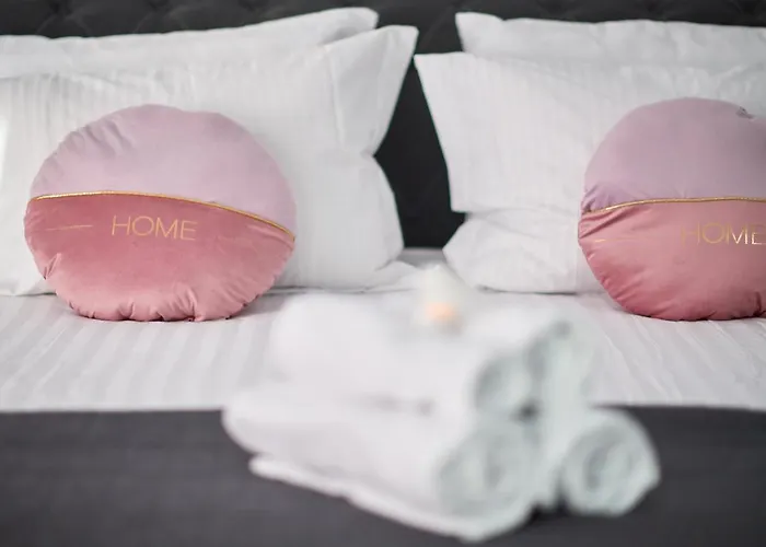 Koko - N Pool Mamaja