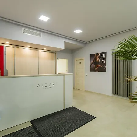 Koko - N Pool Apartment