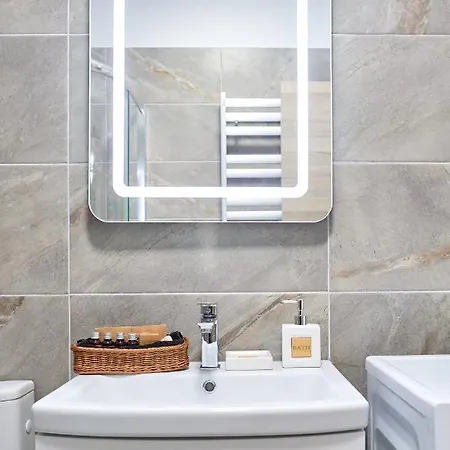 Koko - N Pool Apartament *